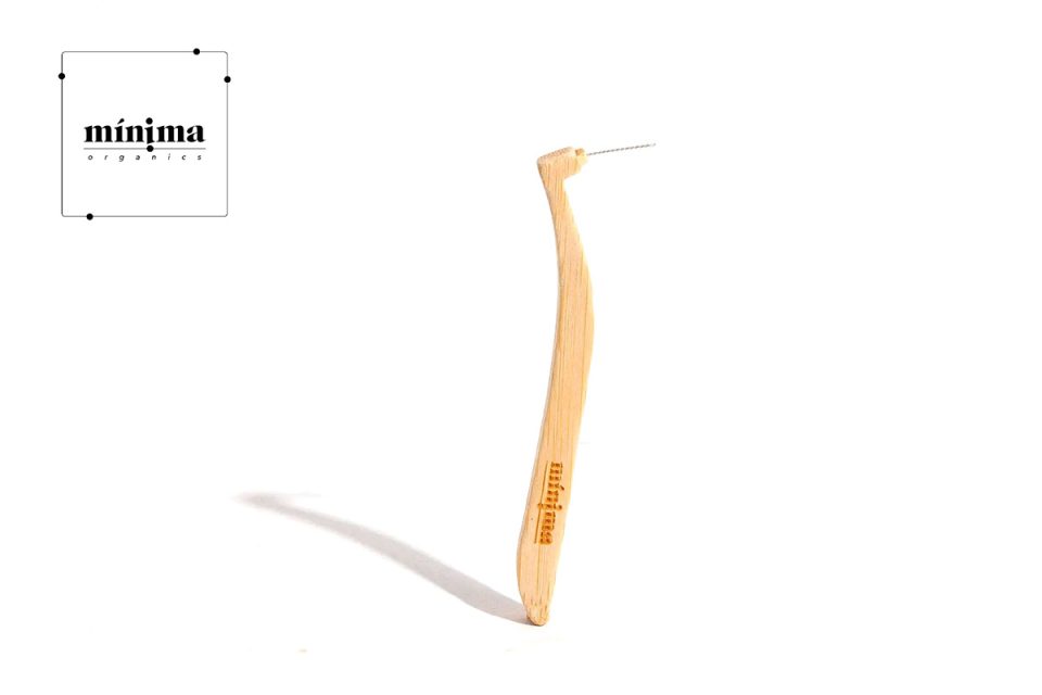 ACCESORIOS-cepillo-interdental-de-bambu-MINIMA-ORGANICS